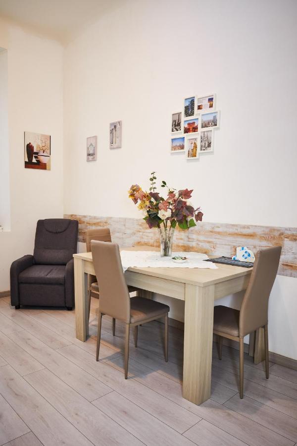 Picci'S Bilo Apartment Milano Exterior foto